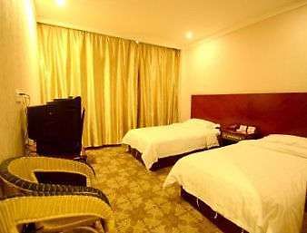 Super 8 By Wyndham Pingyao Railway Station Shun Cheng Lu Hotel Ruang foto